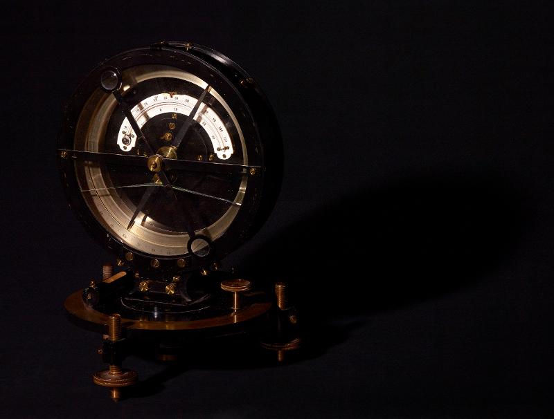 Gamle instrumenter benyttet til nordlysforskning.